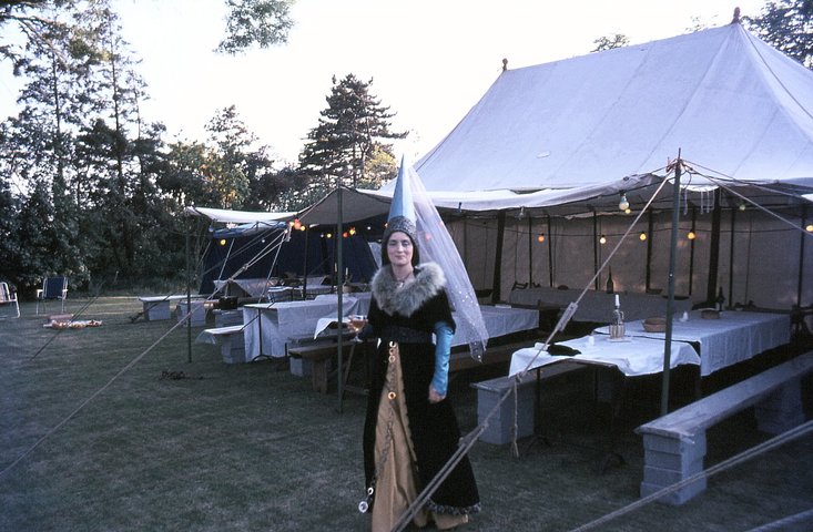 Elizabethan Banquet<br>S Mills 1976 6