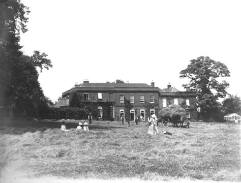 Blunham House<br>3