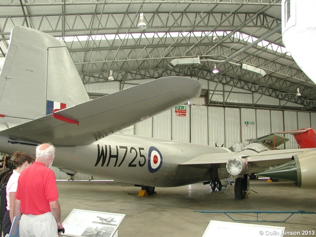 English Electric<br>Canberra WH725