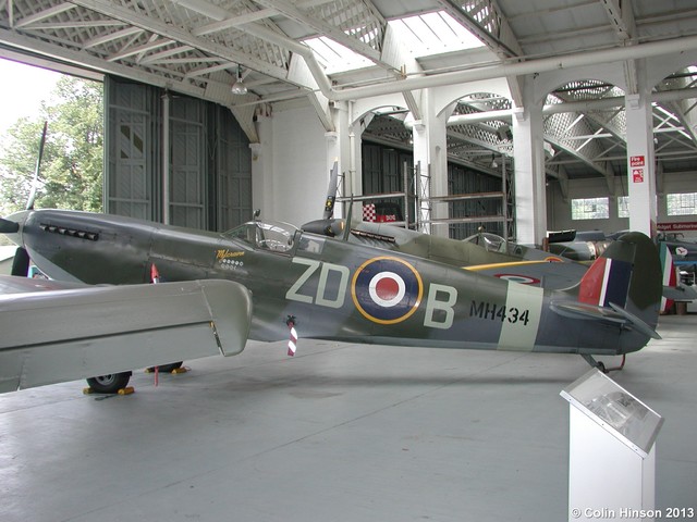 Supermarine<br>Spitfire IX