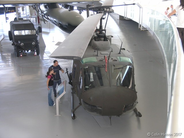 Bell<br>UH-1H Iroquoi (Huey)