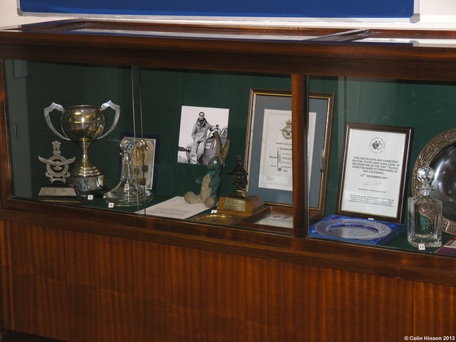 Display cabinet