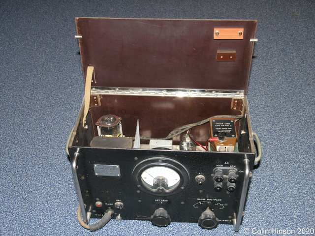 Meter_Voltmeter_Type_TF428B_(Marconi)=0323.jpg