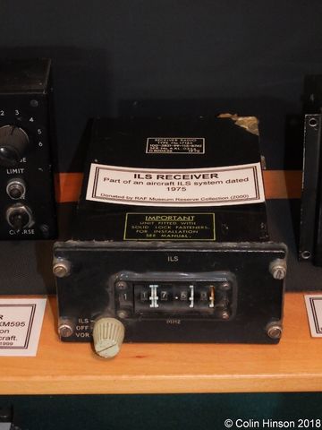 Receiver_part_of_ILS=0203.jpg