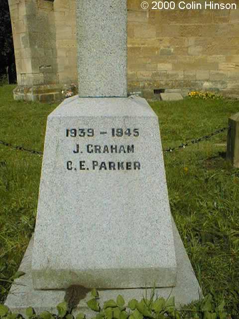 The 1914-1918 War Memorial in Naburn Churchyard.