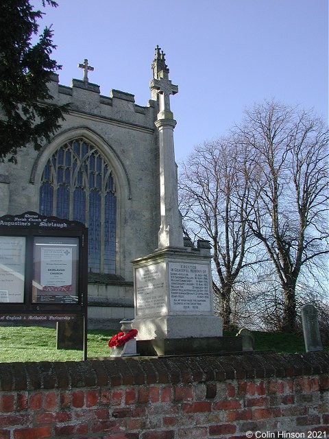 The 1914-1918 War Memorial in Skirlaugh Churchyard.