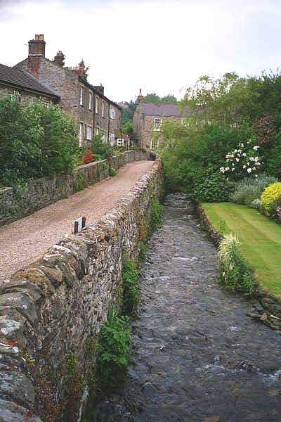 The beck, Harmby