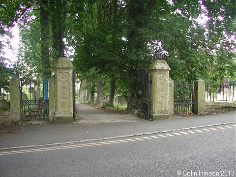 The World Wars I and II memorials at the entrance to the Churchyard at Aysgarth.