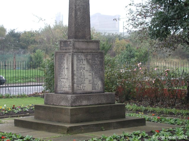 The First World War Memorial at Grangetown.