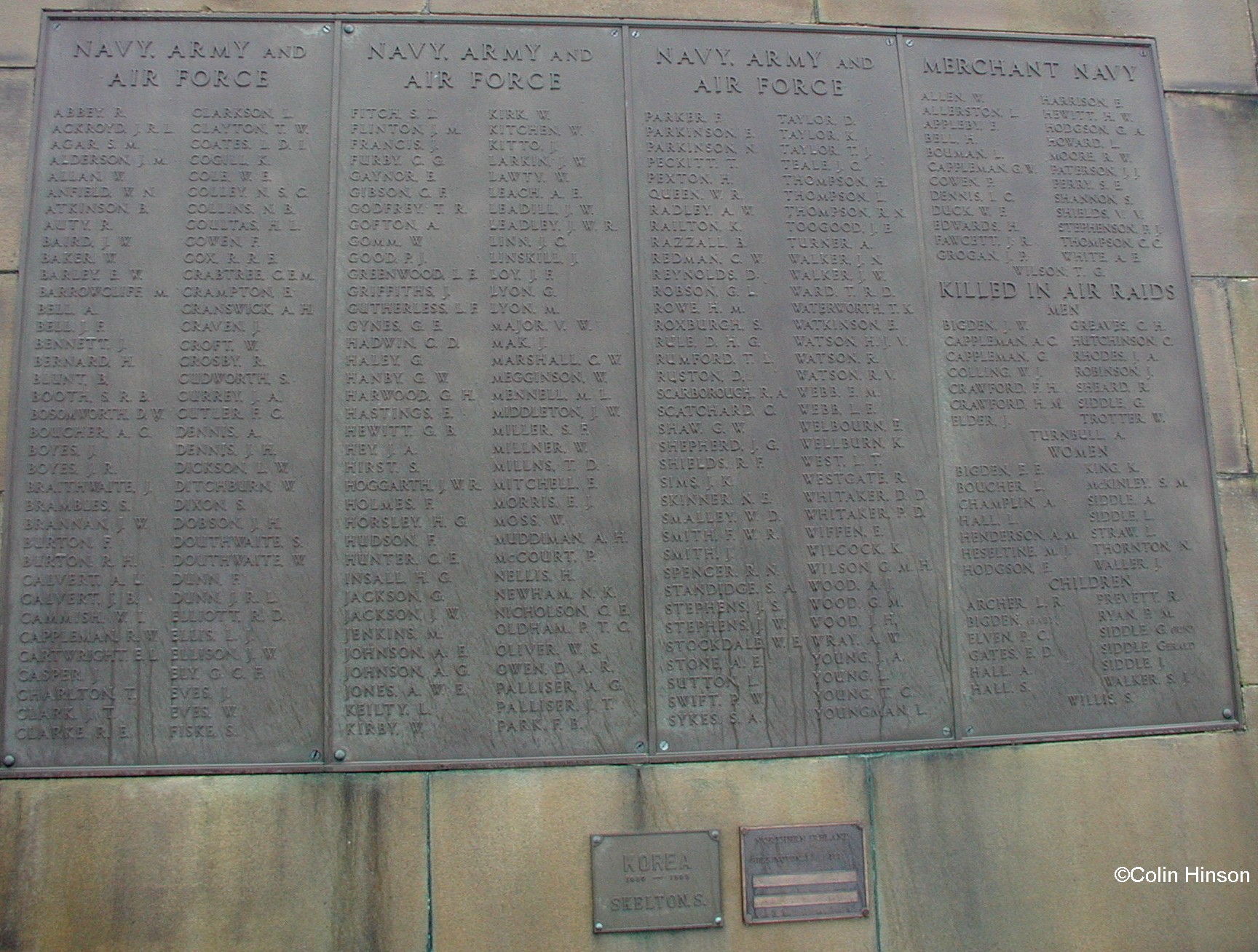 The 1914-19 War Memorial on the summit of Oliver's Mount, Scarborough.