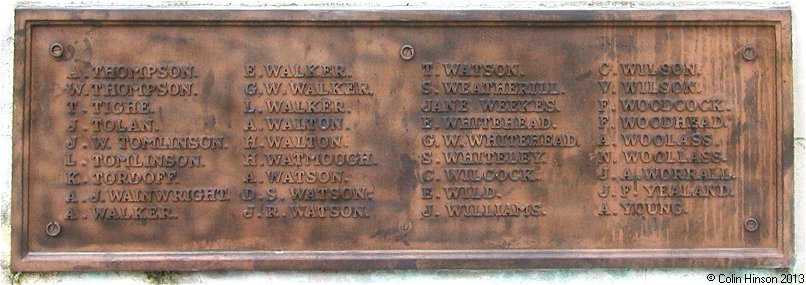 The 1914-1918 and 1939-45 War Memorial at Goole.