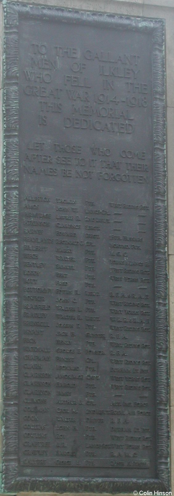 The World War I War Memorial at Ilkley.
