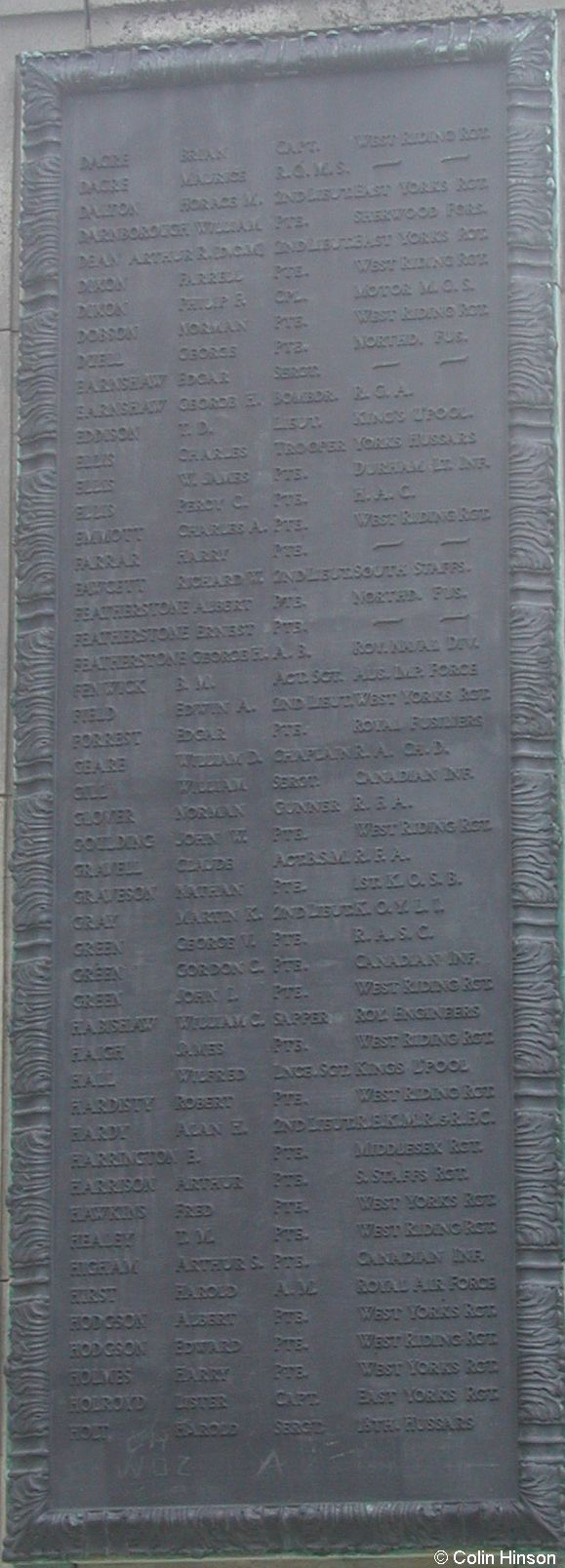 The World War I War Memorial at Ilkley.