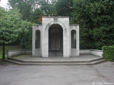 The 1939-45 War Memorial at Ilkley.