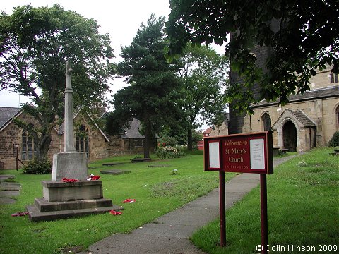 The World War I War Memorial in the churchyard at Swillington.