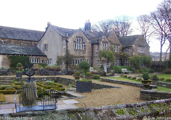 Holdsworth House, Holmfield